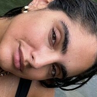 Ізабелла Ладер Оголені