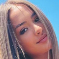 Юлія Берегой Оголені