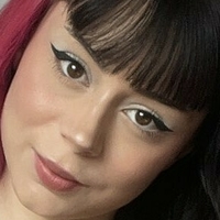 іунановаа Оголені