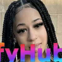 Джейден Ньюман Оголені