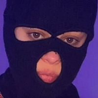 Жаду е Оголені