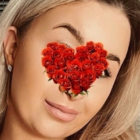 жасміннх Оголені