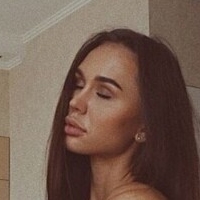Дженні М. Ханна Оголені