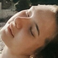 Джоеліна Карабас Оголені