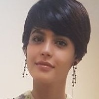 Юлія Далавія Оголені