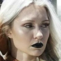 Джуліанна Флемінг Оголені