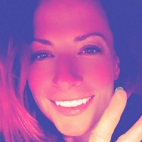 Катріна Лаклер Оголені