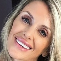 Крісті Ейде Оголені