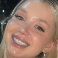 Крістіна Мерфі Оголені