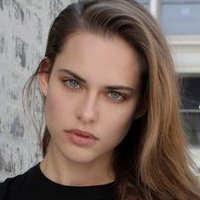 Лана Закочела Оголені
