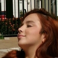 Лаура Буйтраго Оголені