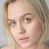 Лаяна Девіс Оголені