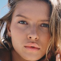 Леа Мер Оголені