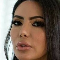 Лела Сохана Оголені