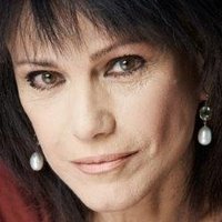 Лена Фаруіджа Оголені