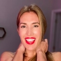 Ліна Блеклі Оголені