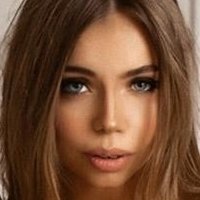 Ліза Вайсс Оголені