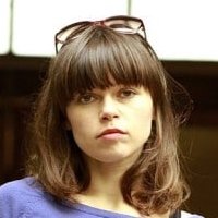 Лор Ріхтер Оголені