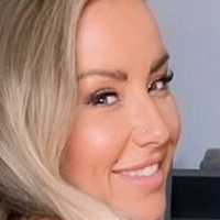 Луїза Фіткоуч Оголені