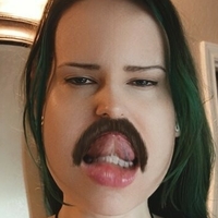 лукреція Оголені