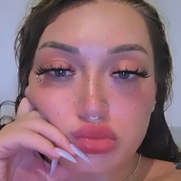 Лакшуріус Ларю Оголені