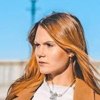 Лінн Петертонкокер Оголені