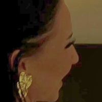 Макоестелле Оголені