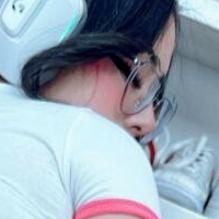 МегсМх Оголені