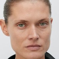 Малгожата Бела Оголені
