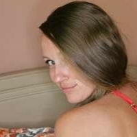 Менді Кейкс Оголені