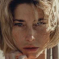 Мануела Квістеллі Оголені