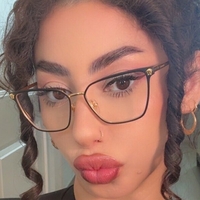 Марія Фагредано Оголені