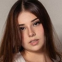 Маріана Хойос Оголені