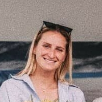 Маркетa Вондроусова Оголені