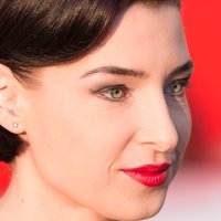 Мартина Ебм Оголені