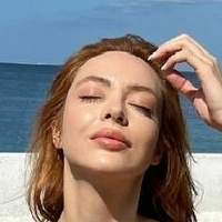 Меліс Хазал Карагьоз Оголені