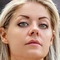 Міа Сенд Фіт Оголені