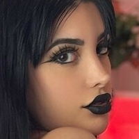 Мікаела Арінголі Оголені