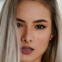 Мішелеантонелла Оголені
