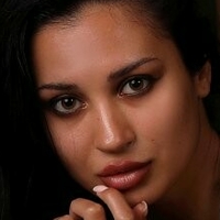 Міранда Кохан Оголені