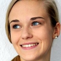 Надін Кестерс Оголені