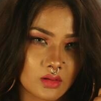 Намрітамалла Оголені