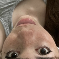 Наомісейсхелло Оголені