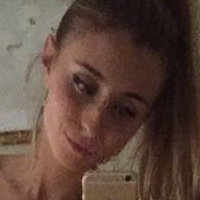 Наташа Голден Оголені