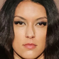 Ніджах Оунсаглок Оголені