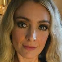 Медсестра Бренді Оголені