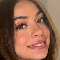 Олівія Остінкс Оголені