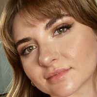 Олівія Селфі Оголені