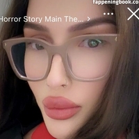 Поладінкейкс Оголені