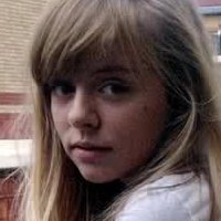 Полін Серіе Оголені